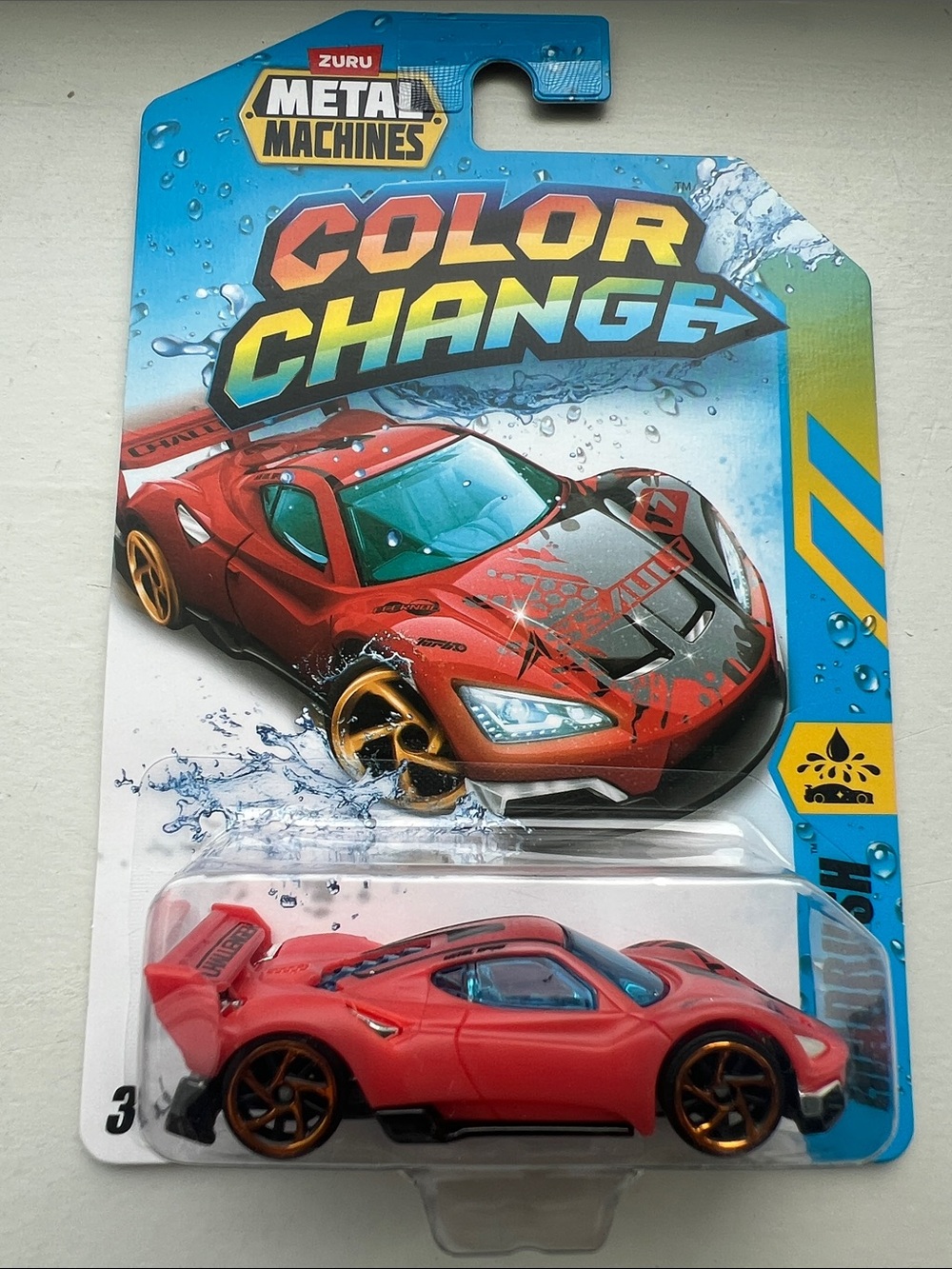 ZURU Metal Machines Color Change Madrush Red Sp